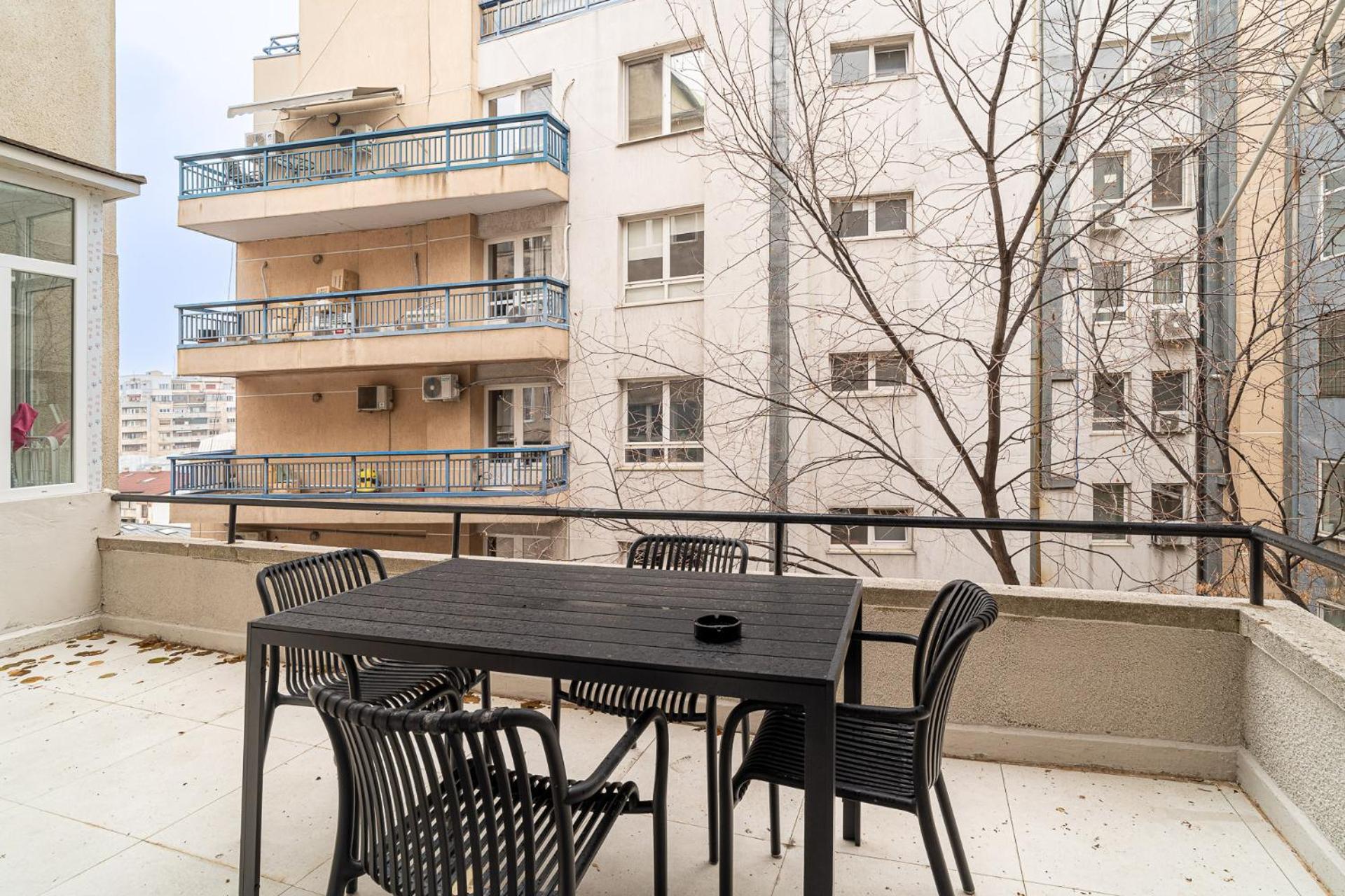 Loggia & Luxe 5Br Penthouse In Universitatii Area Bükreş Dış mekan fotoğraf